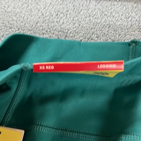 All in motion, high-rise leggings 1296 - Picture 8 of 10